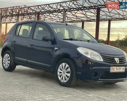 Синий Дачия Сандеро, объемом двигателя 1.2 л и пробегом 173 тыс. км за 3700 $, фото 4 на Automoto.ua