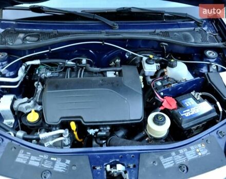 Синий Дачия Сандеро, объемом двигателя 1.2 л и пробегом 123 тыс. км за 4900 $, фото 33 на Automoto.ua