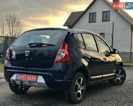 Синий Дачия Сандеро, объемом двигателя 1.2 л и пробегом 135 тыс. км за 4600 $, фото 3 на Automoto.ua