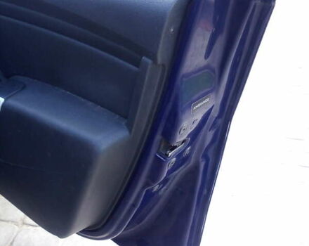 Синій Дачія Sandero, об'ємом двигуна 1.15 л та пробігом 234 тис. км за 3700 $, фото 7 на Automoto.ua