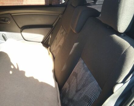 Синий Дачия Сандеро, объемом двигателя 1.1 л и пробегом 188 тыс. км за 4900 $, фото 6 на Automoto.ua