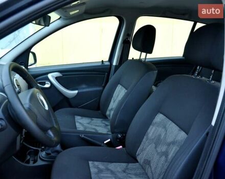 Синий Дачия Сандеро, объемом двигателя 1.2 л и пробегом 123 тыс. км за 4900 $, фото 16 на Automoto.ua