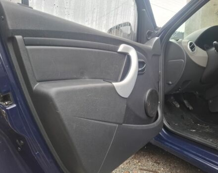 Синий Дачия Сандеро, объемом двигателя 1.1 л и пробегом 270 тыс. км за 4400 $, фото 9 на Automoto.ua