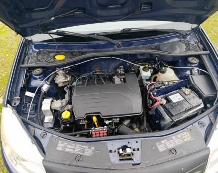 Синий Дачия Сандеро, объемом двигателя 1.2 л и пробегом 170 тыс. км за 3500 $, фото 11 на Automoto.ua