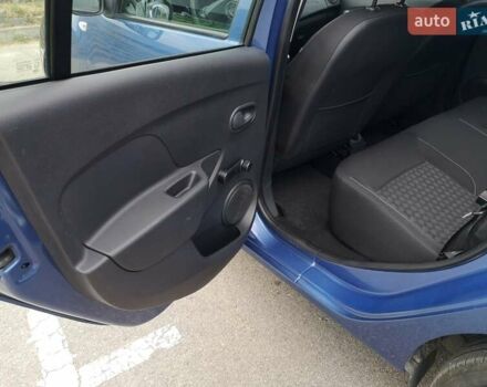 Синій Дачія Sandero, об'ємом двигуна 1.15 л та пробігом 67 тис. км за 7000 $, фото 13 на Automoto.ua
