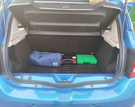 Синий Дачия Сандеро, объемом двигателя 1.5 л и пробегом 210 тыс. км за 7500 $, фото 9 на Automoto.ua