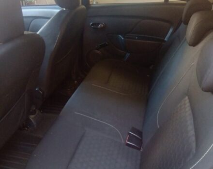 Синий Дачия Сандеро, объемом двигателя 1.5 л и пробегом 230 тыс. км за 5650 $, фото 6 на Automoto.ua