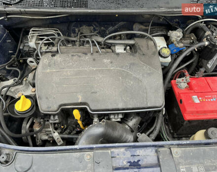 Синій Дачія Sandero, об'ємом двигуна 1.2 л та пробігом 216 тис. км за 3999 $, фото 13 на Automoto.ua