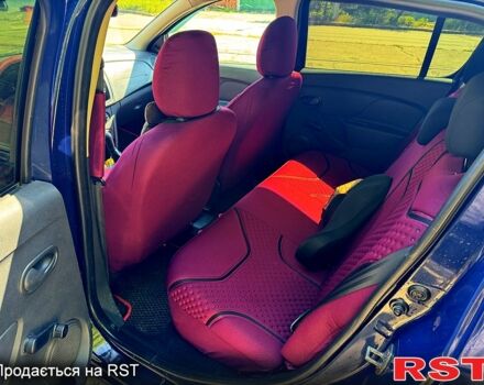 Синий Дачия Сандеро, объемом двигателя 1.1 л и пробегом 166 тыс. км за 4200 $, фото 8 на Automoto.ua