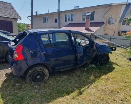 Синий Дачия Сандеро, объемом двигателя 1.1 л и пробегом 240 тыс. км за 818 $, фото 8 на Automoto.ua