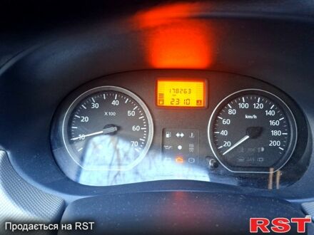 Синий Дачия Сандеро, объемом двигателя 1.4 л и пробегом 178 тыс. км за 3800 $, фото 1 на Automoto.ua