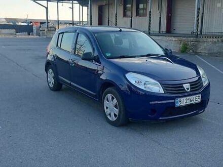 Дачія Sandero 2009 у Полтаві на Automoto.ua Синій Дачія Sandero, об'ємом двигуна 1.39 л та пробігом 210 тис. км за 4600 $, фото 1 на Automoto.ua