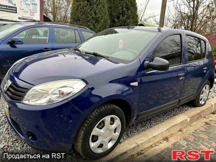 Дачія Sandero 2009 у Хороле на Automoto.ua Синій Дачія Sandero, об'ємом двигуна 14 л та пробігом 180 тис. км за 4500 $, фото 1 на Automoto.ua
