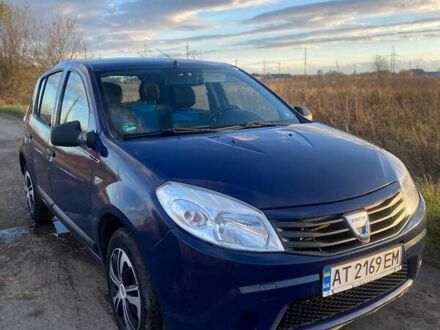 Дачия Сандеро 2009 в Ивано-Франковске на Automoto.ua Синий Дачия Сандеро, объемом двигателя 1.4 л и пробегом 356 тыс. км за 4100 $, фото 1 на Automoto.ua