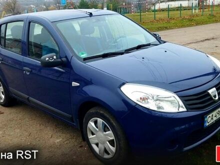 Синий Дачия Сандеро, объемом двигателя 1.4 л и пробегом 244 тыс. км за 5000 $, фото 1 на Automoto.ua