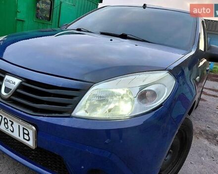 Синий Дачия Сандеро, объемом двигателя 1.4 л и пробегом 185 тыс. км за 4500 $, фото 1 на Automoto.ua