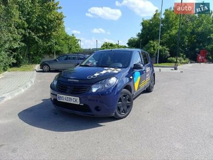 Дачия Сандеро 2009 в Тернополе на Automoto.ua Синий Дачия Сандеро, объемом двигателя 1.4 л и пробегом 260 тыс. км за 4050 $, фото 1 на Automoto.ua