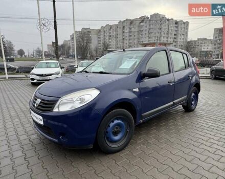 Синий Дачия Сандеро, объемом двигателя 1.15 л и пробегом 155 тыс. км за 3299 $, фото 1 на Automoto.ua