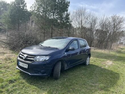 Дачія Sandero 2017 у Переяславе-Хмельницком на Automoto.ua Синій Дачія Sandero, об'ємом двигуна 1 л та пробігом 60 тис. км за 5200 $, фото 1 на Automoto.ua