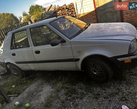 Белый Дачия Соленза, объемом двигателя 0 л и пробегом 340 тыс. км за 1000 $, фото 1 на Automoto.ua