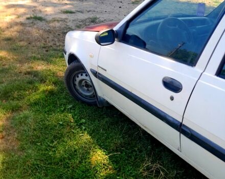 Білий Дачія Solenza, об'ємом двигуна 1.4 л та пробігом 244 тис. км за 1100 $, фото 3 на Automoto.ua