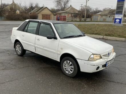 Белый Дачия Соленза, объемом двигателя 1.4 л и пробегом 300 тыс. км за 952 $, фото 1 на Automoto.ua