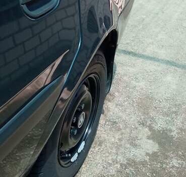 Черный Дачия Соленза, объемом двигателя 1.4 л и пробегом 146 тыс. км за 2600 $, фото 4 на Automoto.ua