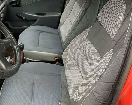 Червоний Дачія Solenza, об'ємом двигуна 1.4 л та пробігом 470 тис. км за 1100 $, фото 6 на Automoto.ua