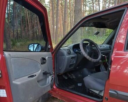 Червоний Дачія Solenza, об'ємом двигуна 1.4 л та пробігом 88 тис. км за 2490 $, фото 2 на Automoto.ua