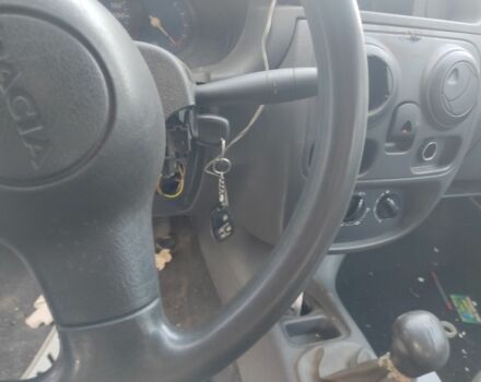 Красный Дачия Соленза, объемом двигателя 1.4 л и пробегом 125 тыс. км за 550 $, фото 6 на Automoto.ua