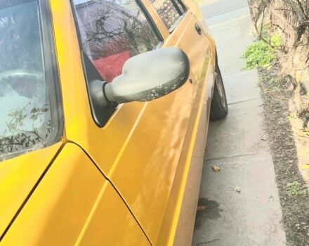 Желтый Дачия Соленза, объемом двигателя 1.4 л и пробегом 250 тыс. км за 1250 $, фото 2 на Automoto.ua