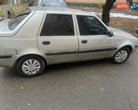 Серый Дачия Соленза, объемом двигателя 1.39 л и пробегом 183 тыс. км за 800 $, фото 4 на Automoto.ua