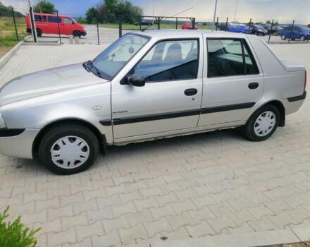 Сірий Дачія Solenza, об'ємом двигуна 1.4 л та пробігом 197 тис. км за 1500 $, фото 3 на Automoto.ua