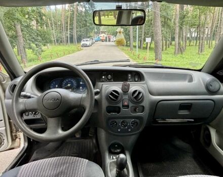 Сірий Дачія Solenza, об'ємом двигуна 1.4 л та пробігом 175 тис. км за 1800 $, фото 5 на Automoto.ua