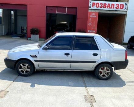 Серый Дачия Соленза, объемом двигателя 1.4 л и пробегом 242 тыс. км за 1100 $, фото 2 на Automoto.ua