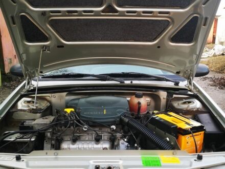 Серый Дачия Соленза, объемом двигателя 1.4 л и пробегом 139 тыс. км за 2150 $, фото 1 на Automoto.ua