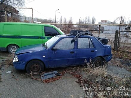 Дачия Соленза 2004 в Херсоне на Automoto.ua Синий Дачия Соленза, объемом двигателя 1.3 л и пробегом 1000 тыс. км за 269 $, фото 1 на Automoto.ua