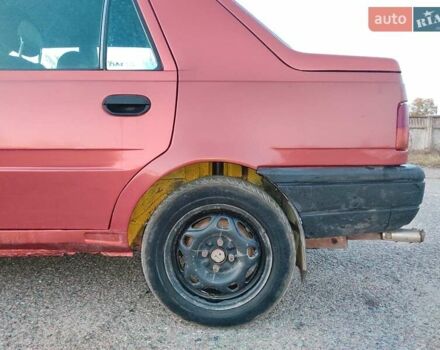 Желтый Дачия Супер Нова, объемом двигателя 1.39 л и пробегом 452 тыс. км за 1500 $, фото 5 на Automoto.ua