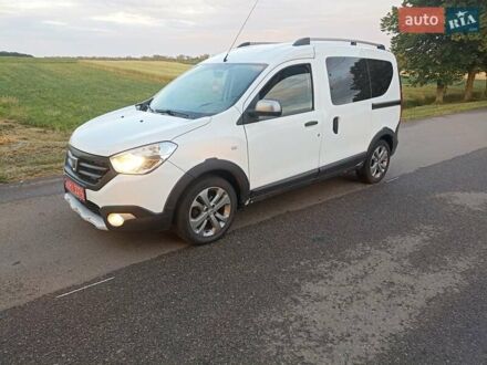 Дачия Dokker Stepway 2015 в Луцке на Automoto.ua Белый Дачия Dokker Stepway, объемом двигателя 1.5 л и пробегом 230 тыс. км за 9999 $, фото 1 на Automoto.ua