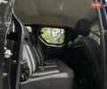 Черный Дачия Dokker Stepway, объемом двигателя 1.2 л и пробегом 85 тыс. км за 8950 $, фото 35 на Automoto.ua