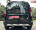 Черный Дачия Dokker Stepway, объемом двигателя 1.2 л и пробегом 85 тыс. км за 8950 $, фото 19 на Automoto.ua