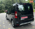 Черный Дачия Dokker Stepway, объемом двигателя 1.2 л и пробегом 85 тыс. км за 8950 $, фото 128 на Automoto.ua