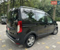 Черный Дачия Dokker Stepway, объемом двигателя 1.2 л и пробегом 85 тыс. км за 8950 $, фото 121 на Automoto.ua
