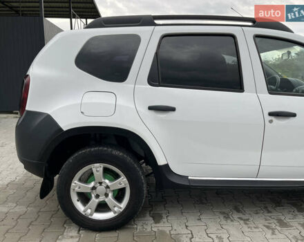 Белый Дачия Duster, объемом двигателя 1.46 л и пробегом 232 тыс. км за 8200 $, фото 10 на Automoto.ua