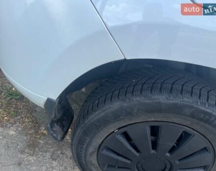 Білий Дачія Duster, об'ємом двигуна 1.6 л та пробігом 236 тис. км за 6300 $, фото 3 на Automoto.ua
