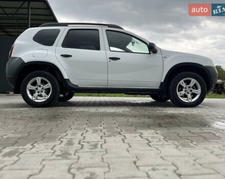 Белый Дачия Duster, объемом двигателя 1.46 л и пробегом 232 тыс. км за 8200 $, фото 29 на Automoto.ua