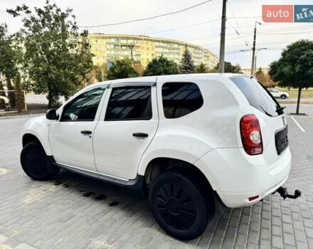 Білий Дачія Duster, об'ємом двигуна 1.6 л та пробігом 186 тис. км за 7400 $, фото 4 на Automoto.ua