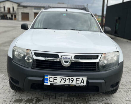 Белый Дачия Duster, объемом двигателя 1.46 л и пробегом 232 тыс. км за 8200 $, фото 2 на Automoto.ua