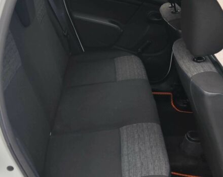 Білий Дачія Duster, об'ємом двигуна 1.6 л та пробігом 260 тис. км за 7500 $, фото 10 на Automoto.ua