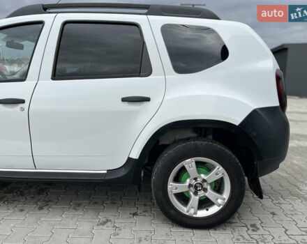 Белый Дачия Duster, объемом двигателя 1.46 л и пробегом 232 тыс. км за 8200 $, фото 12 на Automoto.ua